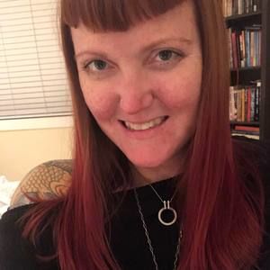 Meet your Posher, Lola